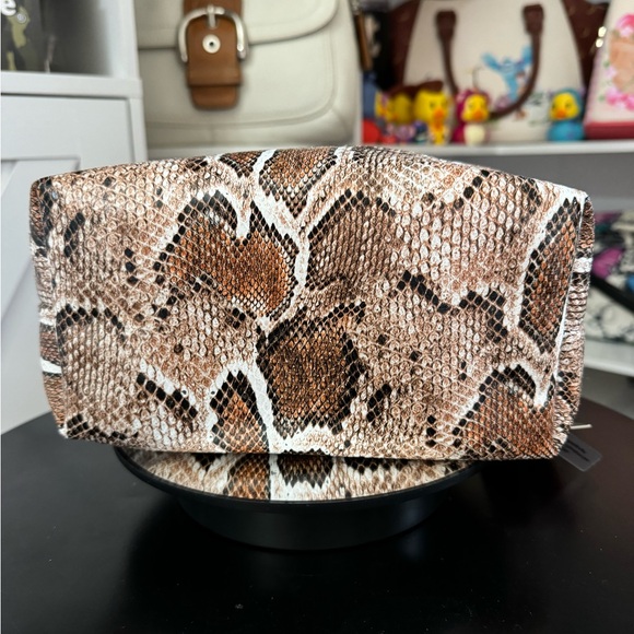 Vince Camuto Brown Snake Print Cosmetic Bag - Picture 2 of 3